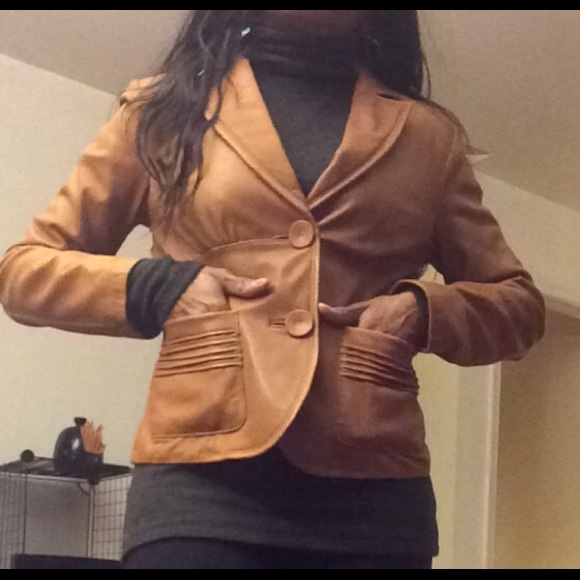 Cognac color soft leather - Picture 3 of 4